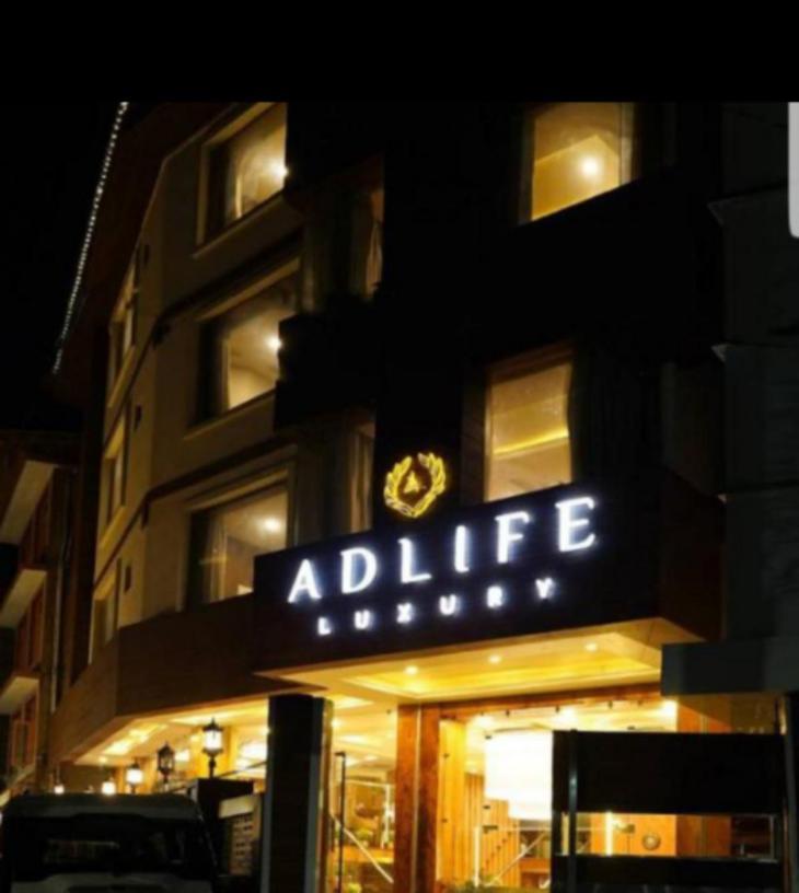 Hotel Adlife Luxury Srinagar  Bagian luar foto